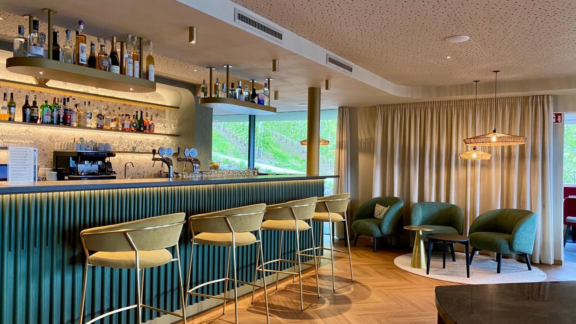 Hotel Meinhardt Шена Екстериор снимка